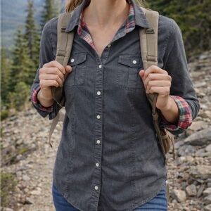 Kuhl Organic Cotton UPF 50 Gray Button-Up Shirt with Plaid Accents